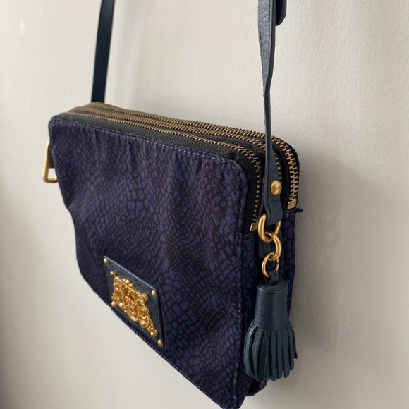 Juicy Couture Crossbody Bag - Picture 3 of 6